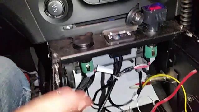 How to Enable Factory Wig-Wag Light Flasher on Dodge Charger Police Through VSIM Module смотреть онлайн