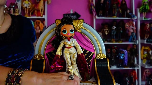 LOL OMG 2021 NYE Queen Doll vs 2020 Special Edition Doll смотреть онлайн
