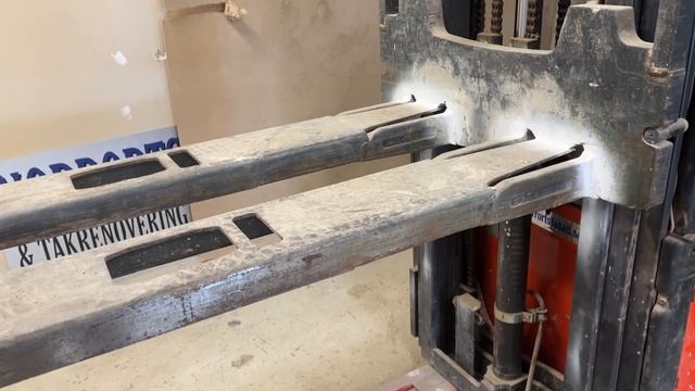 Köp Elektrisk gaffeltruck Linde L14 på Klaravik смотреть онлайн