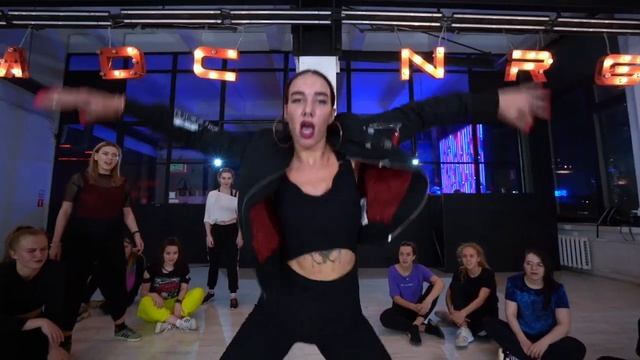 BLACKBERRY // Vybz Karten // JULI PRIMA // Dancehall смотреть онлайн