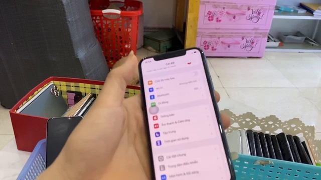 Iphone xs 3.900.000, 11promax 256gb 6.300.000.. thanh lý nốt rồi nghỉ bán.. ế lắm rồi смотреть онлайн