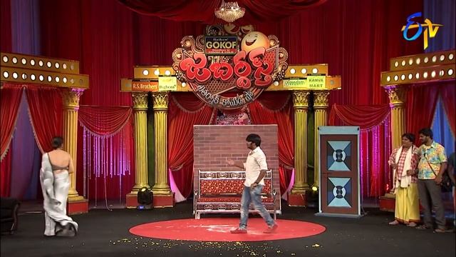 Hyper Aadi, Sudheer, Raising Raju, Dora Babu Hilarious Comedy Skit's | Jabardasth | ETV смотреть онлайн