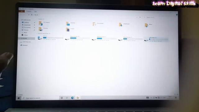 How to Upgrade HDD to SSD Migrate Windows 10 in dell inspiron 3511 Laptop смотреть онлайн