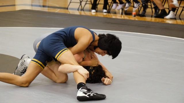 NLCC Dual - Jordan Connor v Round Lake High School (132) смотреть онлайн