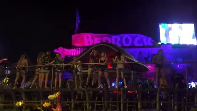 Руссо туристо облико морале! Ночные клубы. Идём тусить! КИПР. Айа-Напа. смотреть онлайн