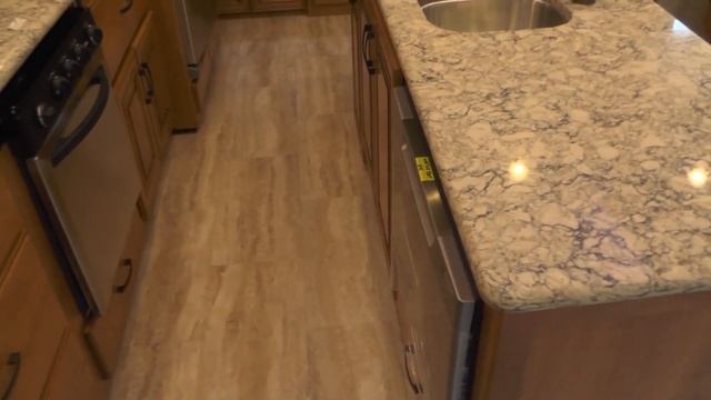 2016 DRV Elite Suite 38RSSA This RV For Sale at RV's For Less in Knoxville , Tennessee смотреть онлайн