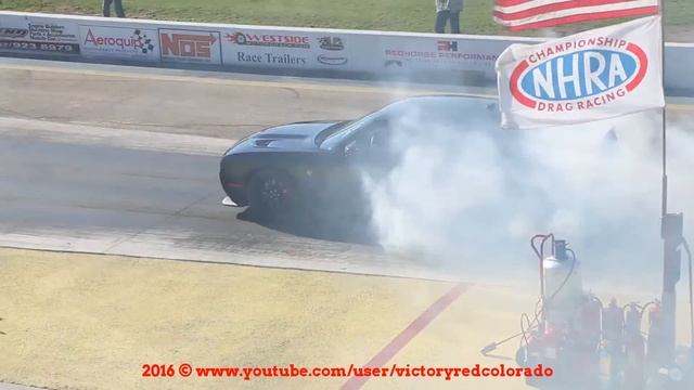 '15 HELLCAT VS '08 SRT8 CHALLENGER! 707HP VS 425HP! BYRON! смотреть онлайн