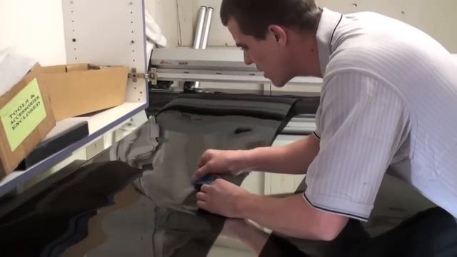 How Car Window Tinting Is Done - A Great After-Market Upgrade смотреть онлайн