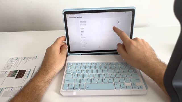Capa e teclado Samsung Tab S6 LITE - Boa e barata!! - Vídeo 02 смотреть онлайн