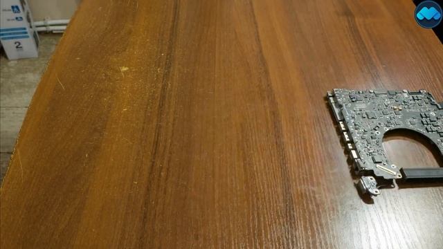 Upgrade an old Apple MACBOOK PRO Laptop (Battrey, SSD, RAM, Hinge) смотреть онлайн