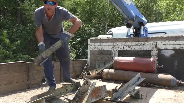 Наловил металла и наломал арматуры. смотреть онлайн
