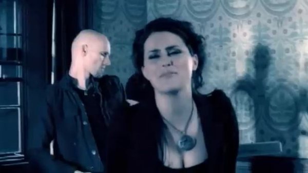 Within Temptation - Frozen [OFFICIAL VIDEO]