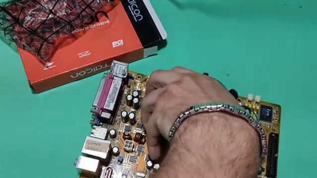 Unboxing TAICON TA-PCI028 - PLACA DE REDE PCI EXPRESS GIGABIT CHIPSET REALTEK 8111E смотреть онлайн