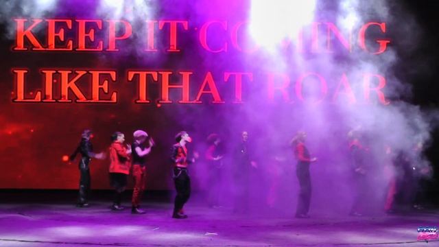 CON.Версия 2024 No Signal – ROAR (THE BOYZ) смотреть онлайн