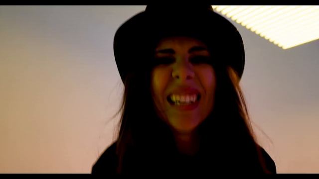 Fall Out Boy - Thnks fr th Mmrs НА РУССКОМ смотреть онлайн