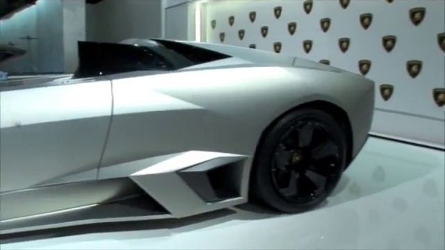 Frankfurt 2009: Lamborghini Reventon Roadster - detail смотреть онлайн