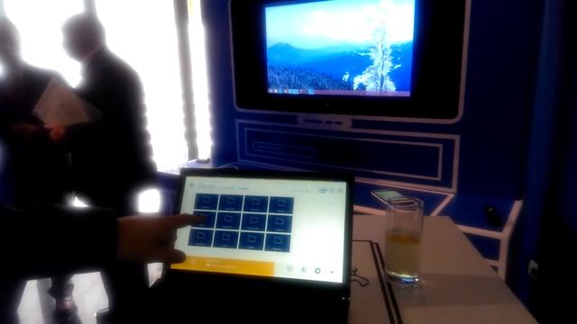 La nueva generación Intel Core incluye wireless display "WiDi" смотреть онлайн