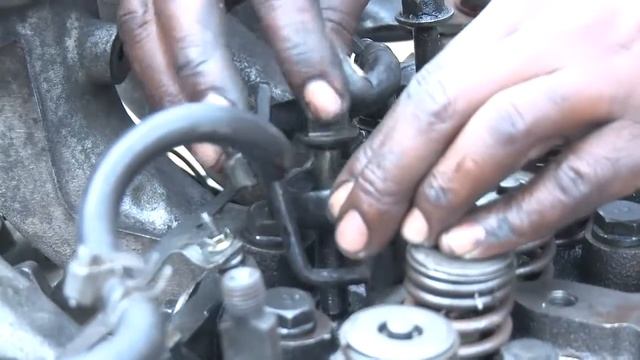ISUZU 280DT ( 4JB1) - HOW TO INSTALL INJECTORS