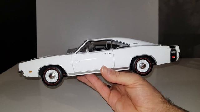 DODGE CHARGER 500 1969 ERTL AMÉRICAN MUSCLE 1/18 смотреть онлайн