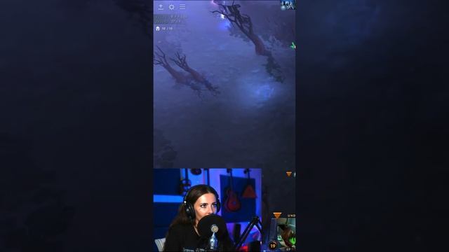 Ai Mori играет в DOTA 2 смотреть онлайн