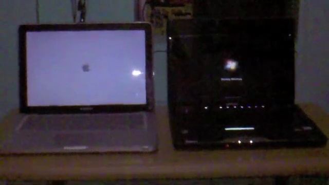 Mac OS X vs. Windows 7 Ultimate - Booting Comparison II смотреть онлайн