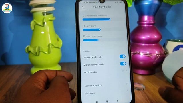 mobile ka vibration kaise chalu kare | turn on mobile vibration | vibration enable kaise kare смотреть онлайн