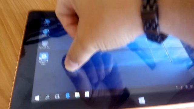 Jumper EZPad 4S Tablet 2in1 wrong touch screen! смотреть онлайн