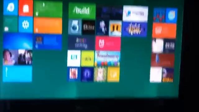 Windows 8 Developer Preview (32-bit) on a June 2010 Mac Mini via Bootcamp смотреть онлайн