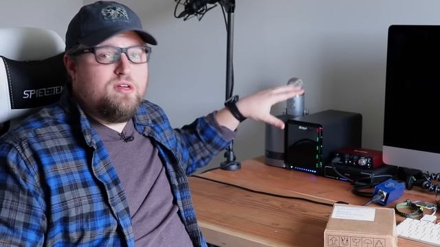 What Do I Use To Store My Photos? | My Hard Drive Failed смотреть онлайн