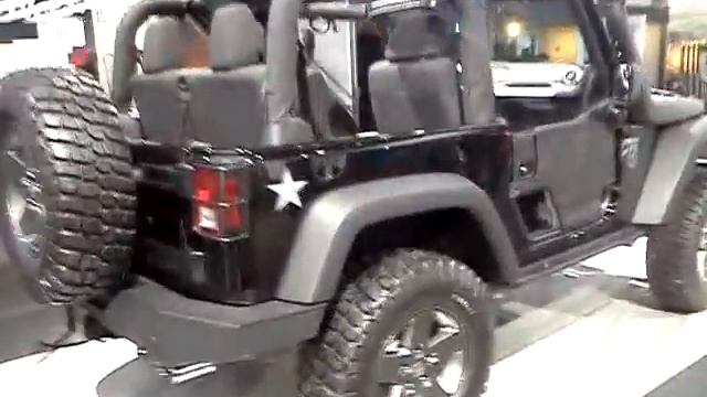 2011 Jeep Wrangler Call of Duty: Black Ops Edition Package @ NAIAS Detroit смотреть онлайн