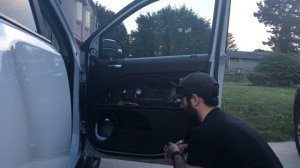 2007-2017 jeep compass door panel removal