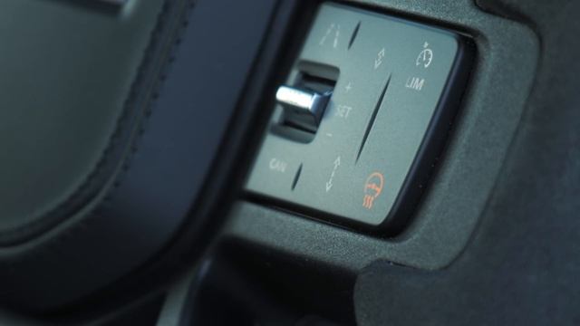 Land Rover Defender V8 CARPATHIAN EDITION - 2021 смотреть онлайн