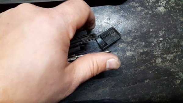 Как заменить резинки бескаркасных дворников Bosch