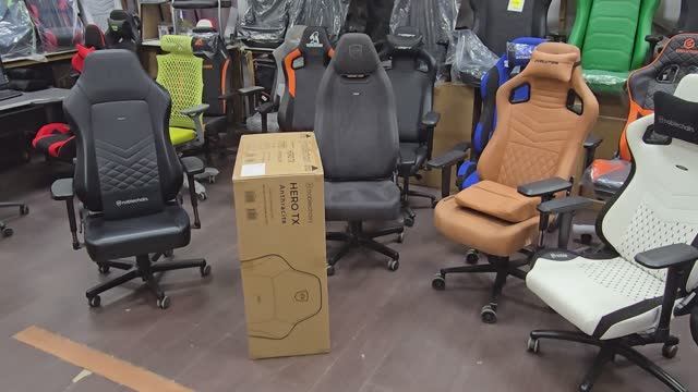 Noblechairs HERO TX (2024) Fabric - ткань едет в Калугу