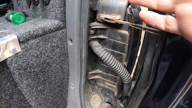 Installing a Reverse Camera on the Gen 2 Pajero смотреть онлайн