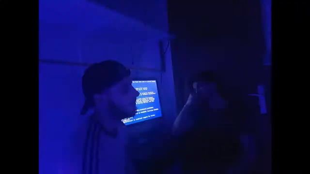 AVALANCHE - bluescreen.exe смотреть онлайн