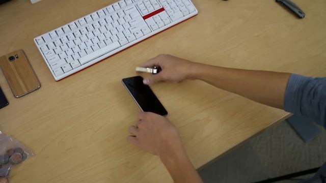 Realistic iPhone 6s Scratch Test! смотреть онлайн