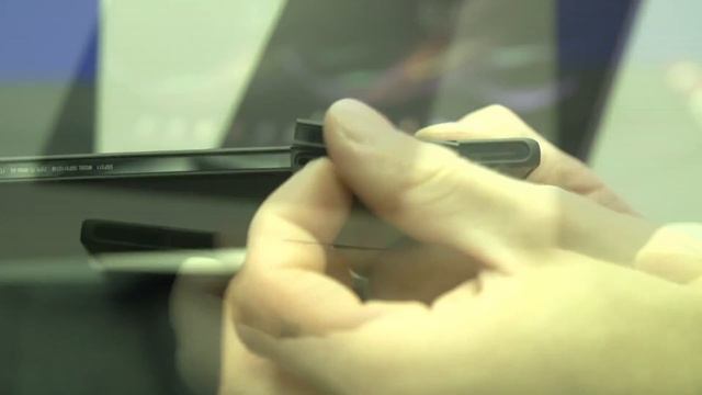 Sony XPeria Tablet Z - Product Showcase смотреть онлайн