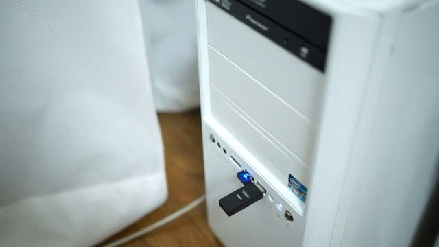 Core i3 4130パソコン自作３ Windows 8.1インストール＆ベンチマークテスト смотреть онлайн