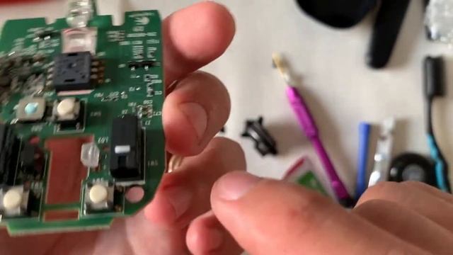 #8 Tear down and clean Logitech M557 Bluetooth mouse смотреть онлайн