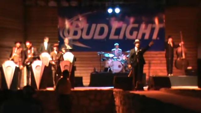Big Bad Voodoo Daddy 'Jumpin' Jack' & 'I Wanna Be Like You' California Mid State Fair #1 смотреть онлайн