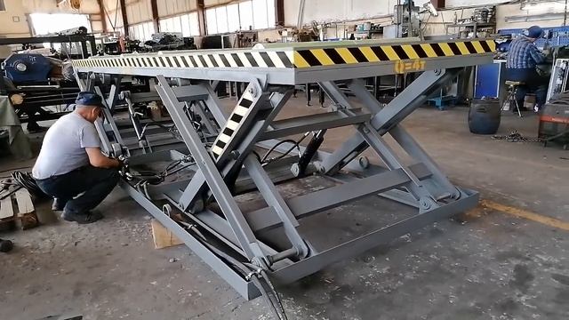 Подъемный гидравлический стол производства ПО "Диаком" смотреть онлайн