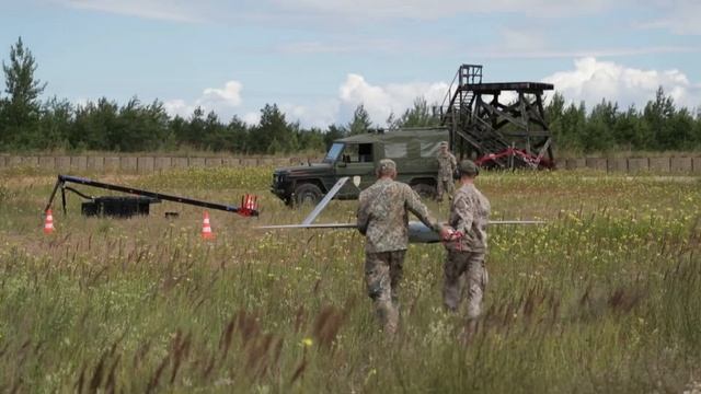 Latvian Armed Forces using Penguin C UAS смотреть онлайн