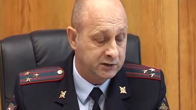 Полицейские МО МВД России "Новозыбковский" отмечают День сотрудника органов внутренних дел смотреть онлайн