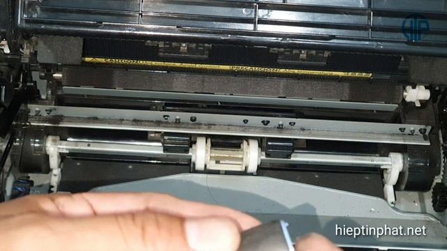 Sửa máy in Hp Laserjet P1102w không kéo giấy | Sửa máy in, bơm mực in Gò Vấp | Hieptinphat.net смотреть онлайн