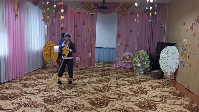 Осень золотая средняя группа Улыбка