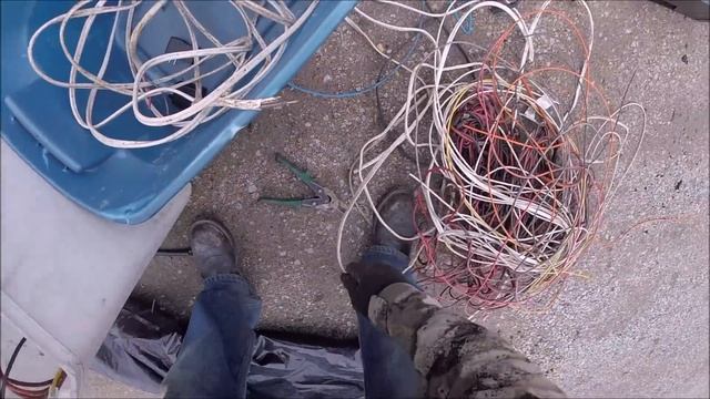 Unloading My Van From Yesterday + Scrap Run смотреть онлайн