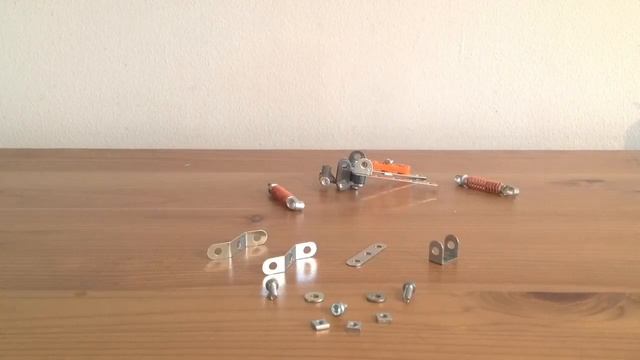 Building Meccano смотреть онлайн