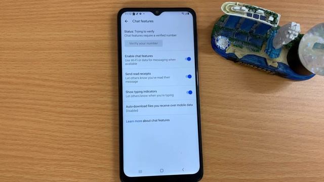 How To Enable Chat Features In Google Messages on Android phone смотреть онлайн