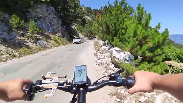 Kugoo Kirin V5 тест на пробег в горах. Дорога на Ай-Петри. Амортизатор 165мм. Тест-драйв по полной )